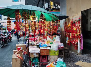thailand/bangkok/chinatown/shop/rr-gift-shop