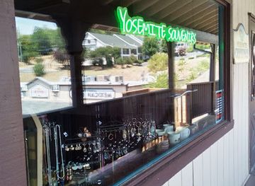 california/yosemite-national-park/shop/yosemite-crystals