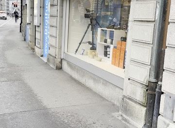 switzerland/zurich/shop/fuchs-photo-video