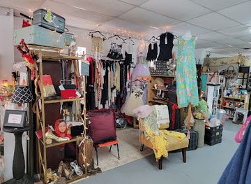 florida/pensacola/shop/flip-flops-on-palafox-vendor-mall