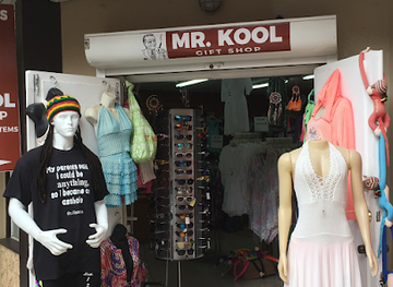 sint-maarten/cul-de-sac/shop/mr-kool-gift-shop