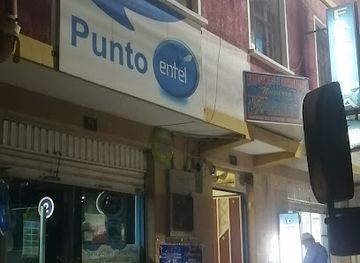 bolivia/uyuni/shop/beauty-store-uyuni