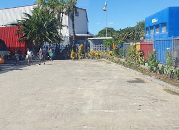 papua-new-guinea/madang-region/shop/supreme-supermarket