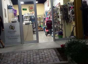 albania/northern-albania/shop/outlet-shop-albania