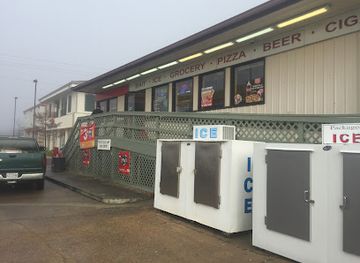 louisiana/holly-beach/shop/darla-k-food-mart-inc