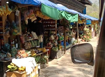 bhutan/dagana-district/shop/local-products