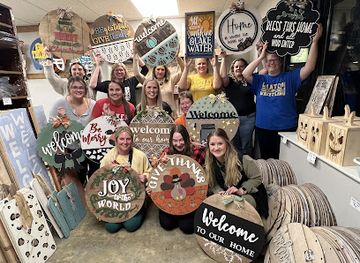 south-dakota/sioux-falls/shop/unique-junque