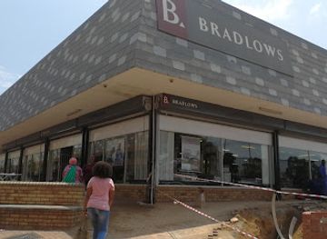 south-africa/zululand/shop/bradlows-ondini-ulundi