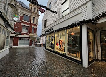 norway/stavanger/shop/rolfsen-as