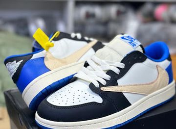 uganda/murchison-falls-national-park/shop/zande-prince-collections