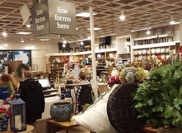 rhode-island/westerly/shop/franklin-shopping-plaza