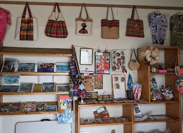 saint-lucia/choiseul-quarter/shop/anse-kawat-crafters-gift-shop