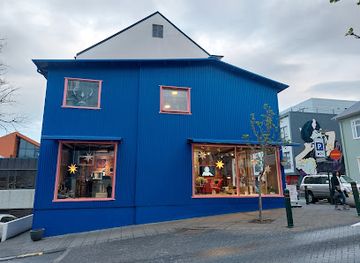 iceland/reykjavik/shop/kronkron
