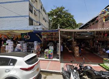 colombia/santa-marta/el-rodadero/shop/artesanias-y-variedades-san-alejo