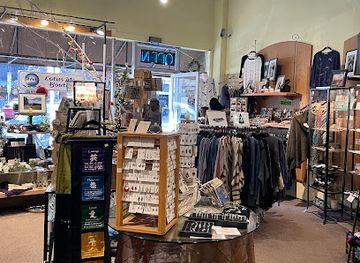 oregon/bend/shop/lotus-moon-boutique