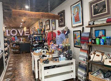 south-carolina/aiken/shop/bravefriend-apparel-downtown