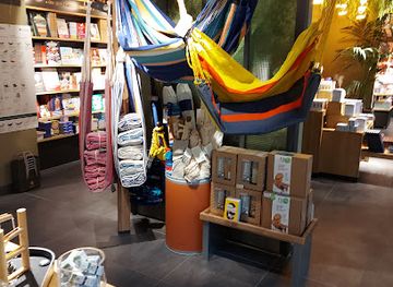 france/corsica/shop/nature-decouvertes-ajaccio-atrium