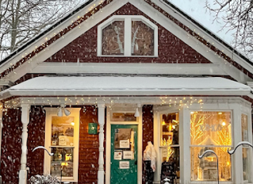 colorado/breckenridge-ski-resort/shop/ruby-jane-boutique-breckenridge