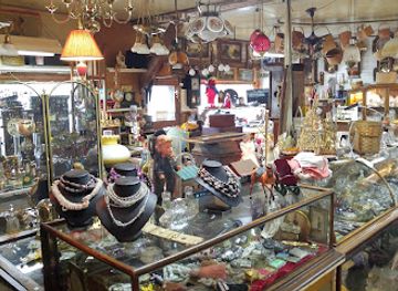 canada/acadian-peninsula/shop/angel-mist-treasures