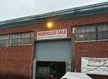 mississippi/the-jackson-prairie/shop/n-u-t-s-neat-used-things-for-sale