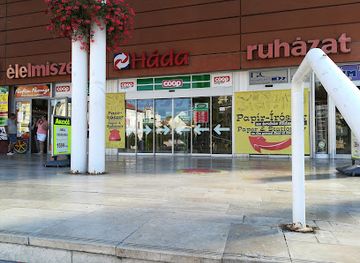 hungary/szeged-csanad/shop/zsebi-baba-kids