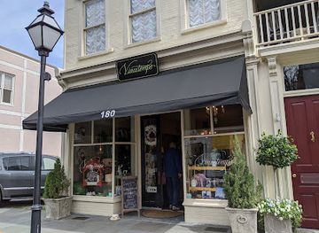 south-carolina/charleston/king-street-historic-district/shop/vieuxtemps