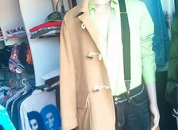 uganda/entebbe/shop/shicky-bilele-botique-and-barber-shop