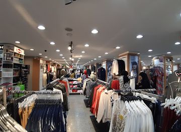 iraq/baghdad/al-karkh/shop/alkoukh-wears-market