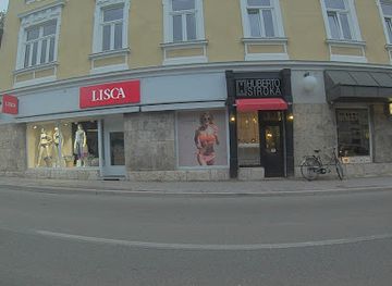 slovenia/bled/shop/huberto-siroka