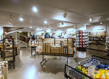 iceland/western-region/shop/icewear-magasin-austurstraeti