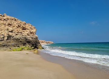 oman/ras-al-jinz/shop/shati-al-janz