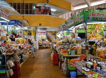 vietnam/da-lat/shop/da-lat-night-market