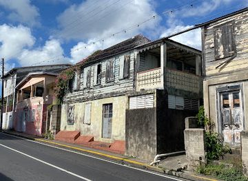 Sun & Sand Souvenir Store