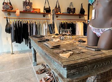 thailand/similan-islands/shop/chandra-boutique-phuket