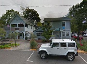 michigan/saugatuck/shop/luxe-saugatuck