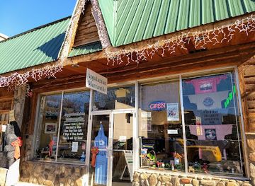 north-carolina/great-smoky-mountains/shop/appalachian-mercantile