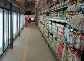 namibia/luderitz/shop/metro-luderitz