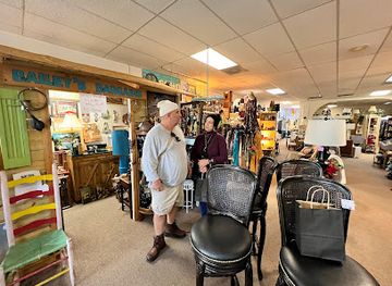 florida/lake-okeechobee/shop/unique-boutique