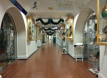 united-kingdom/shropshire/shop/the-parade-shops