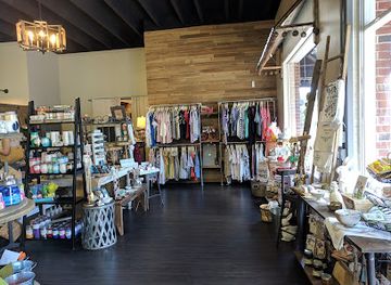 south-carolina/upstate/shop/pink-owl-boutique