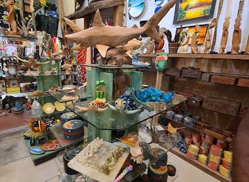 maldives/huraa/shop/lobster-shop