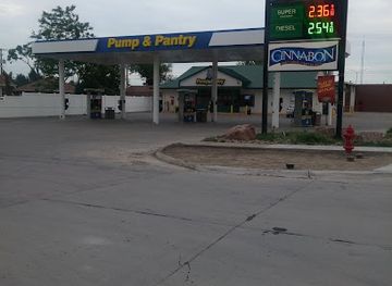 nebraska/pine-ridge/shop/pump-pantry
