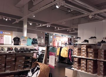finland/ostrobothnia/shop/luhta-brand-store-vaasa