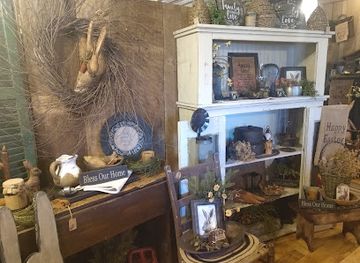 tennessee/clarksville/shop/primitive-friendz