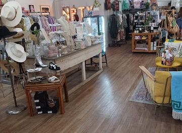 texas/new-braunfels/shop/the-local