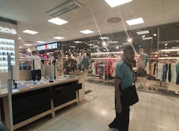 montenegro/bay-of-kotor/shop/fashion-friends