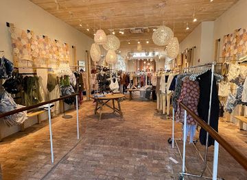 california/santa-barbara/shop/anthropologie