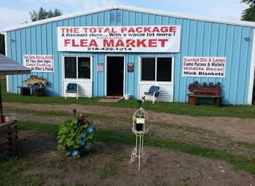 minnesota/mille-lacs-lake/shop/dks-the-total-package-store-flea-market