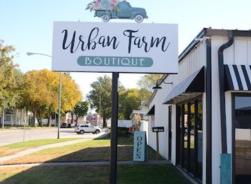 nebraska/columbus/shop/urban-farm-boutique