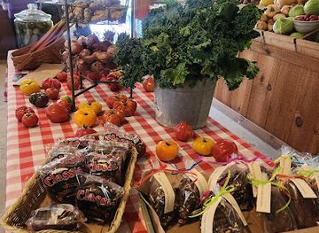 maine/rangeley-lake/shop/farmers-daughter